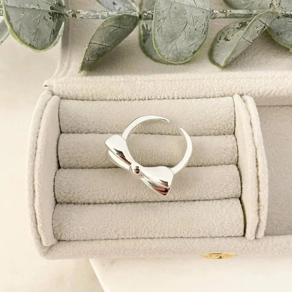 925 Sterling Silver Chunky Ring Bow Ring Statement Ring Silver Bow Ring - Picture 6 of 9